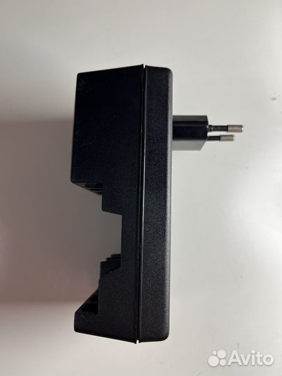 Зарядное устройство для батареек Cmellion