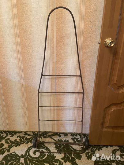 Тележка хозяйственная на колесах