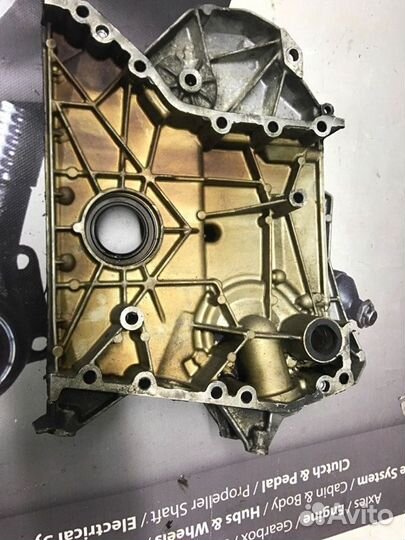 Боковая крышка двигателя Mercedes-Benz E-Class