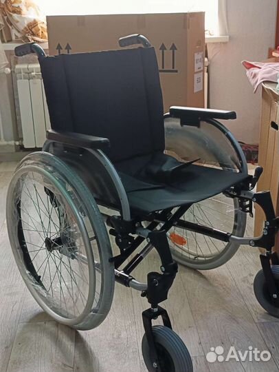 Инвалидная коляска новая