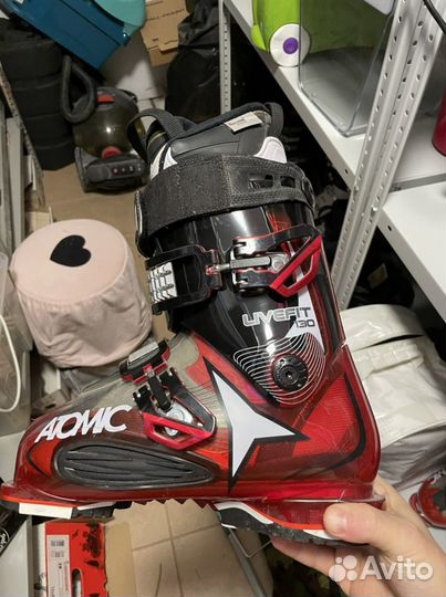 Горнолыжные ботинки