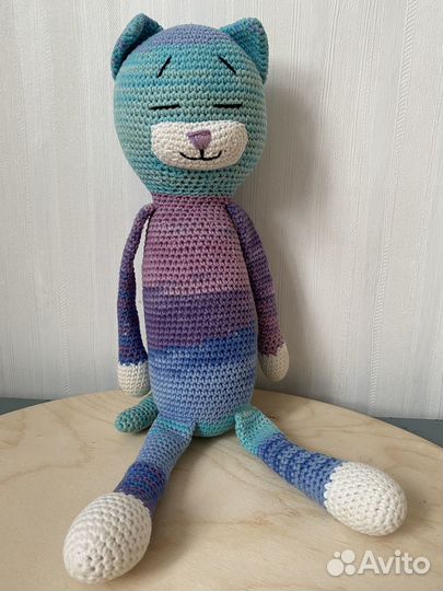 Кот вязаный игрушка