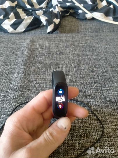 Часы xiaomi mi band 5