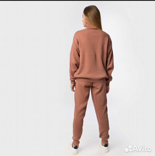 Костюм на девочку 128-152-164