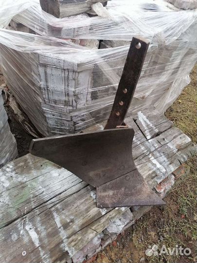 Плуг для мотоблока