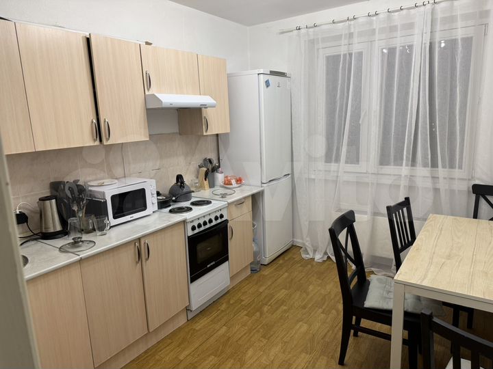 Комната 18 м² в 3-к., 9/21 эт.