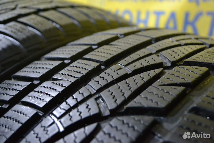Hankook Winter I'Cept Evo 215/55 R17