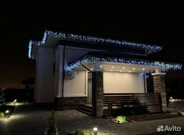 Украшение домов гирляндами, подсветка дома лентой