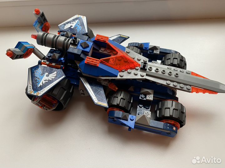 Лего Nexo knights 70315