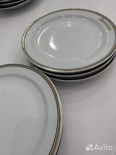 Набор тарелок на 6 персон