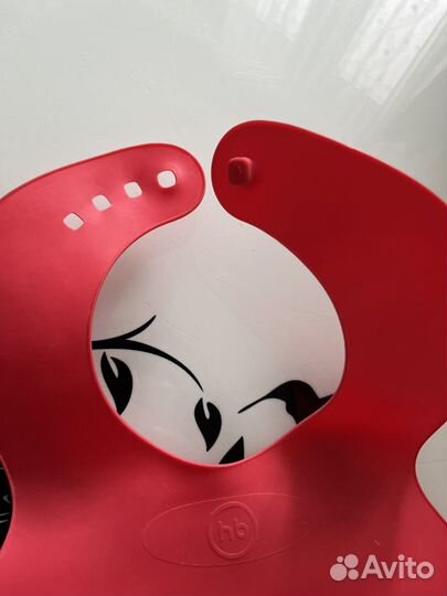 Силиконовый нагрудник Happy Baby от 6 мес