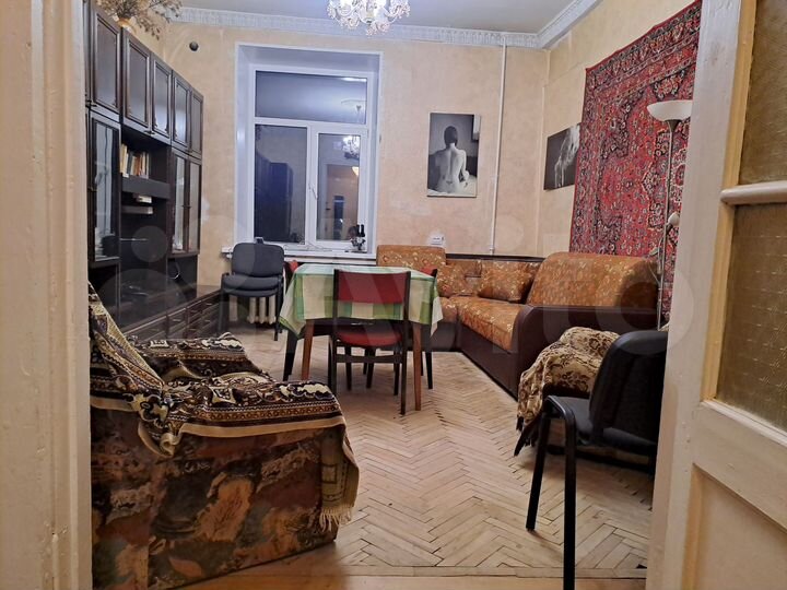 2-к. квартира, 54 м², 4/4 эт.