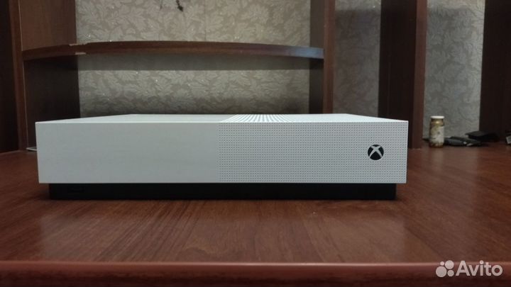 Xbox one s all digital 1tb