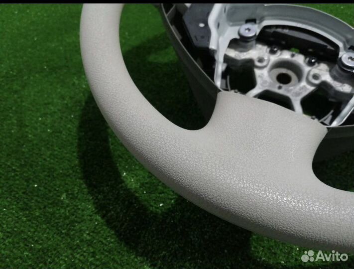 Руль Ниссан Лиф Ze0