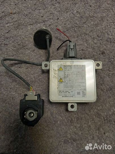 W3t24771 блок розжига ксенона паджеро 4