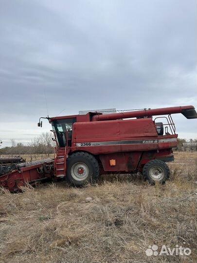 Комбайн Case IH 2366, 2000