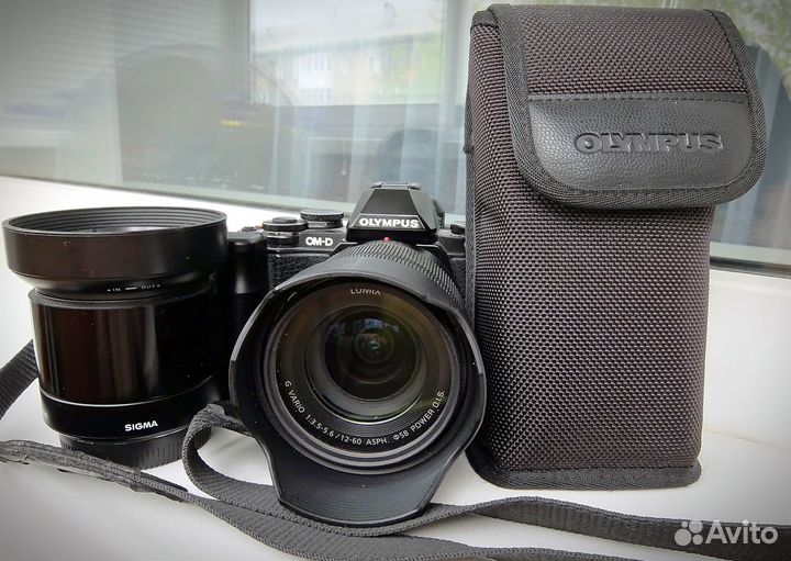 Olympus OM d e m10 (комплект)