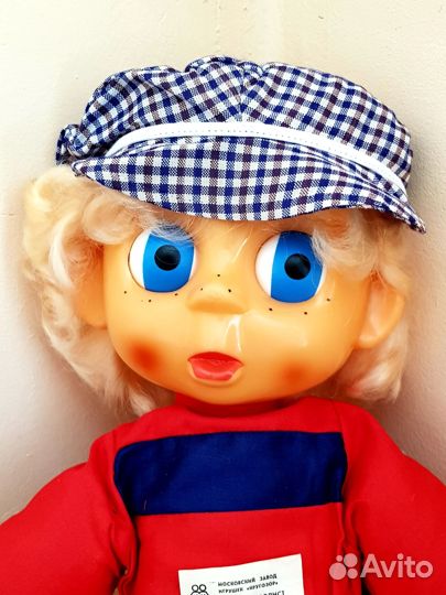 Кукла СССР. Антошка - футболист. Новый этикетка