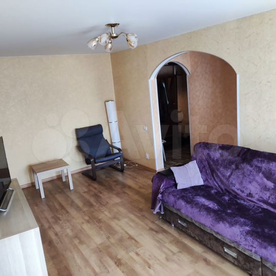 3-к. квартира, 56 м², 5/5 эт.