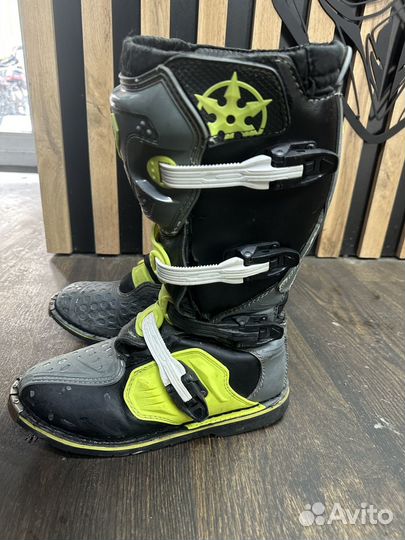 Мотоботы кроссовые