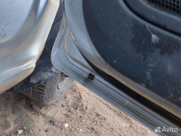 Двери на ford focus 2