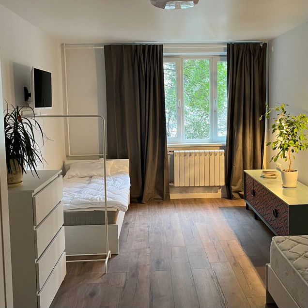 Комната 20 м² в 3-к., 1/10 эт.