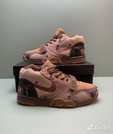 Кроссовки Nike Air Trainer 1 SP x Travis Scott