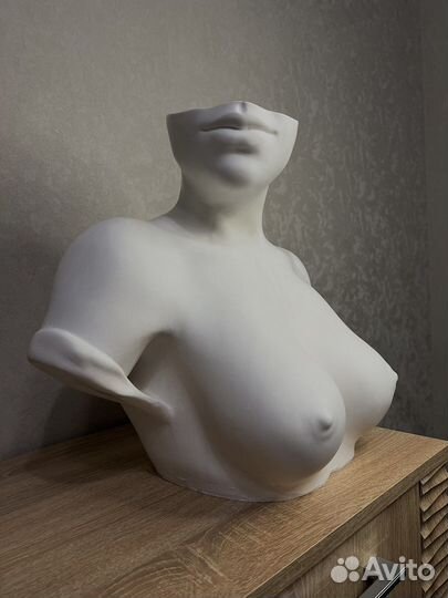 Женская грудь кашпо гипсовая фигура гипс