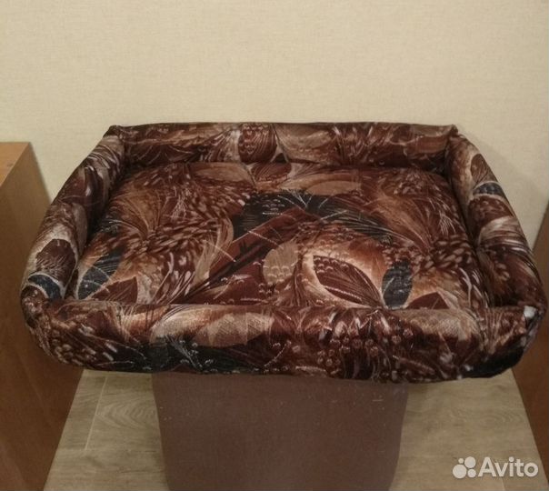 Лежанки для собак новые