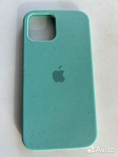 Чехол на iPhone 12