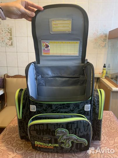 Школьный рюкзак