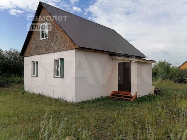 Дом 63 м² на участке 5,7 сот.