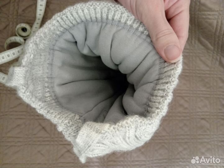 Шапка зимняя на 5-6 лет