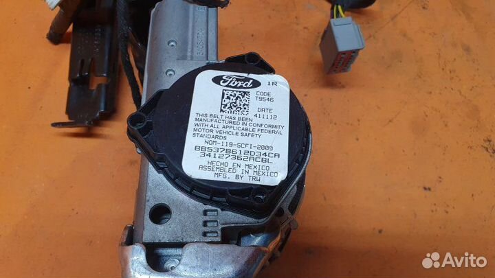 Ремень безопасности передний правый Ford Explorer