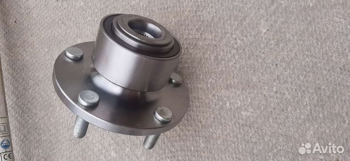 Ступица с подшипником в сборе (d138 с ABS)