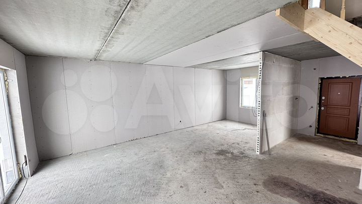 Дом 104 м² на участке 6,5 сот.