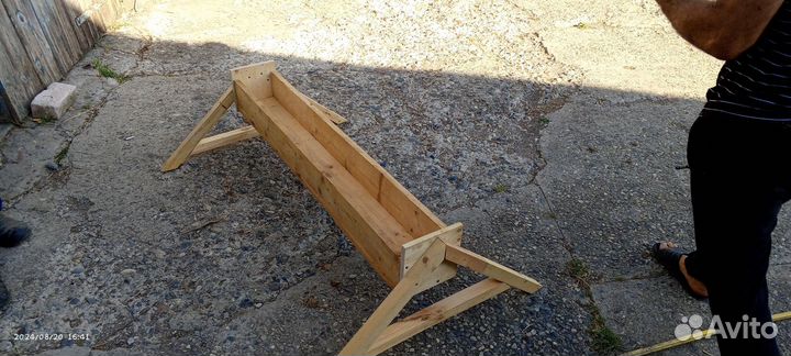 Ясли для ягнят или пару барашек