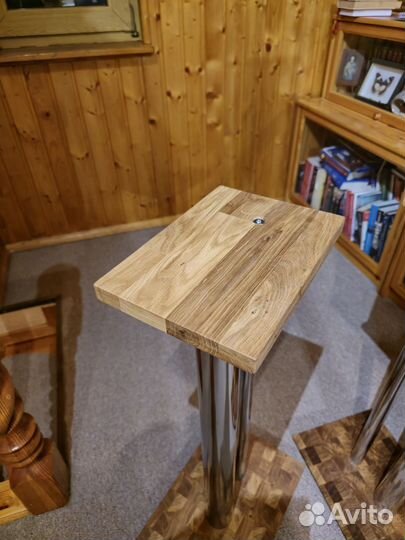 Стойки для полочной акустики