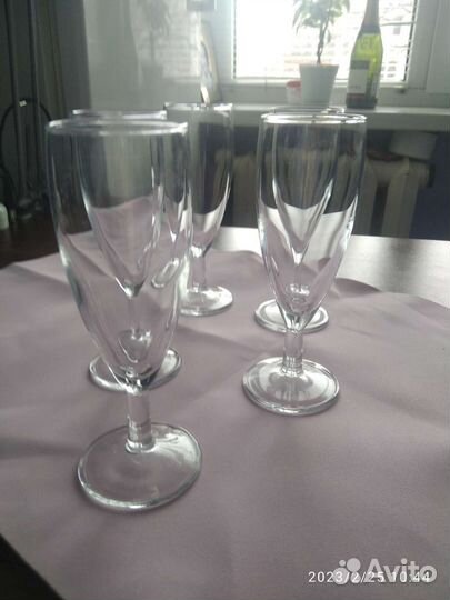 Бокалы для шампанского