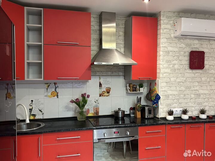 Кухонные гарнитуры угловые бу