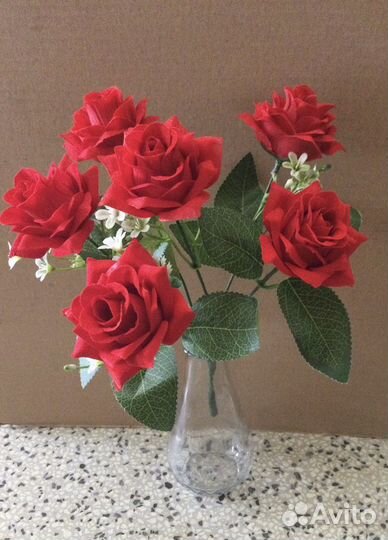 Искусственные цветы из бархата