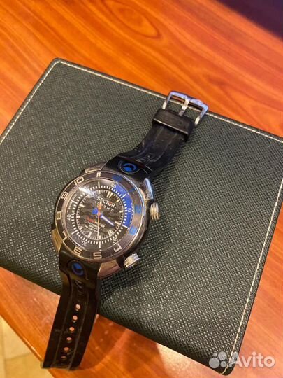 Часы Sector Shark Master Automatic 1000 MT Lim. Ed
