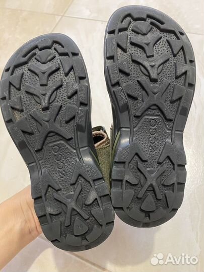 Детские сандалии ecco 28,29