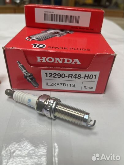 Свечи зажигания Honda 12290R48H01 original