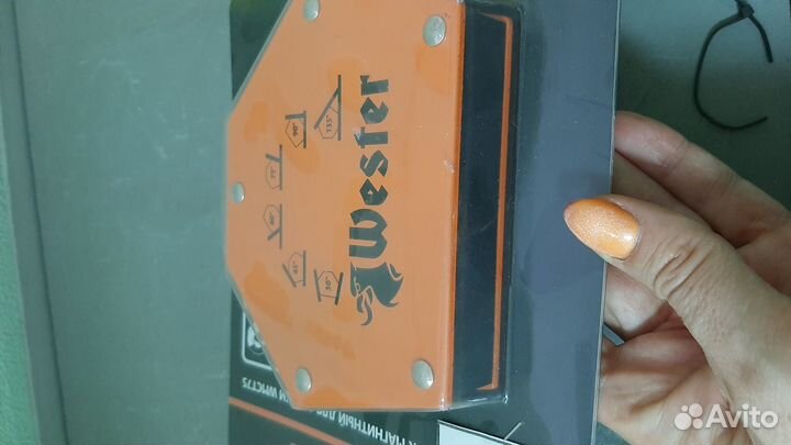 Уголок магнитный для сварки, на 35 кг, 6 углов