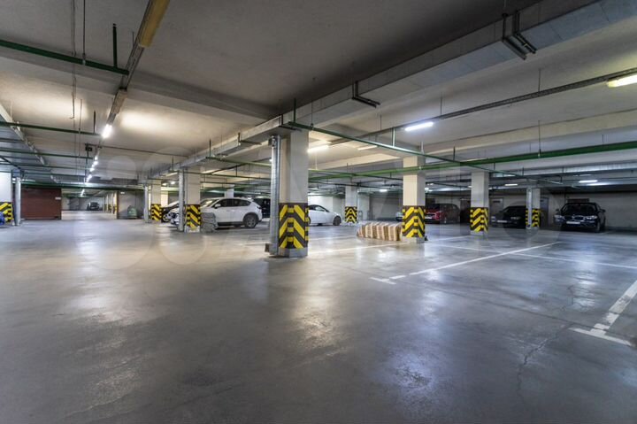 Машиноместо, 17 м²