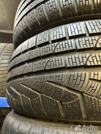 Pirelli Winter Sottozero 240 Serie II 225/45 R18 и 255/40 R18