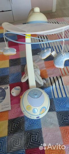 Мобиль на кроватку chicco