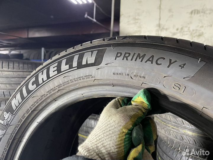 Michelin Primacy 4 235/50 R19 103V