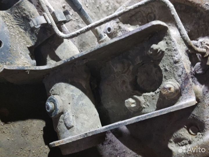 Задняя балка Renault symbol